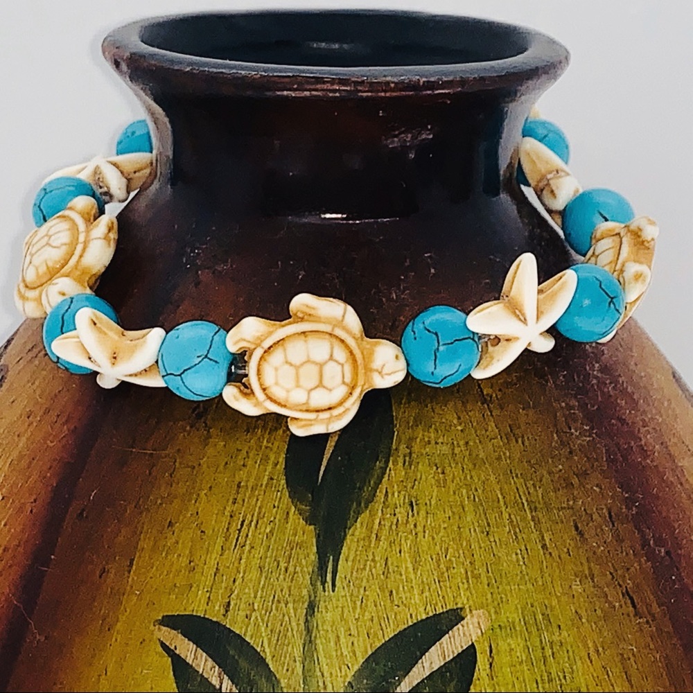 Turquoise and white turquoise bracelet